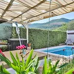 Pasko With Private Pool *